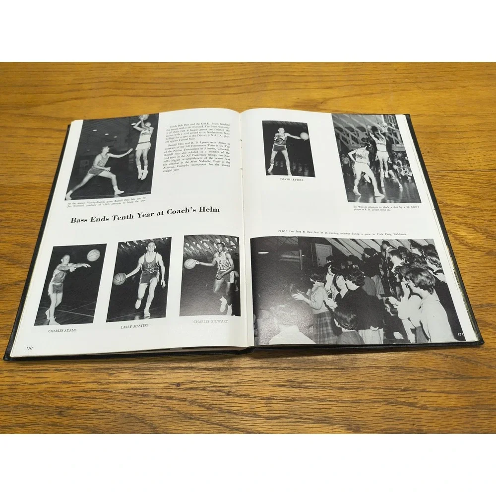 Oklahoma Baptist‎ University Shawnee 1964 Yahnseh Yearbook Annual